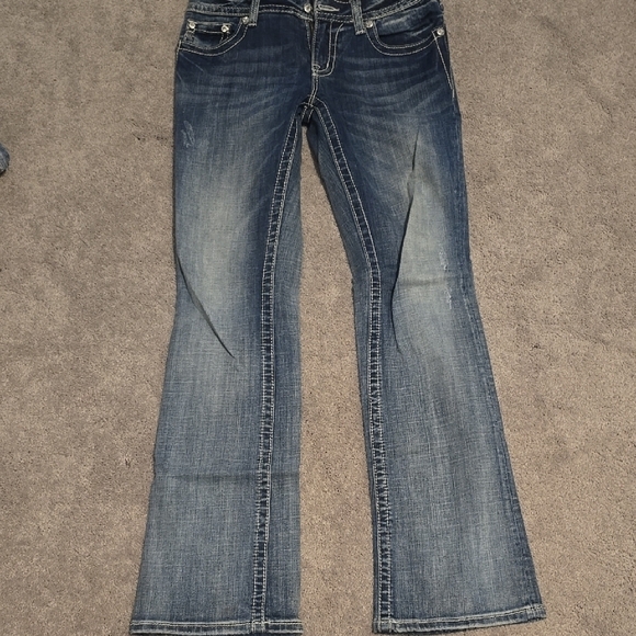 Women's MISS ME Jeans with Embroidered Pocket - Picture 3 of 4